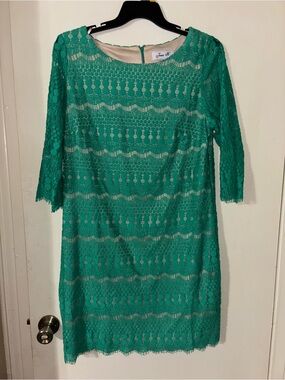 Jessica H Green Lace dress